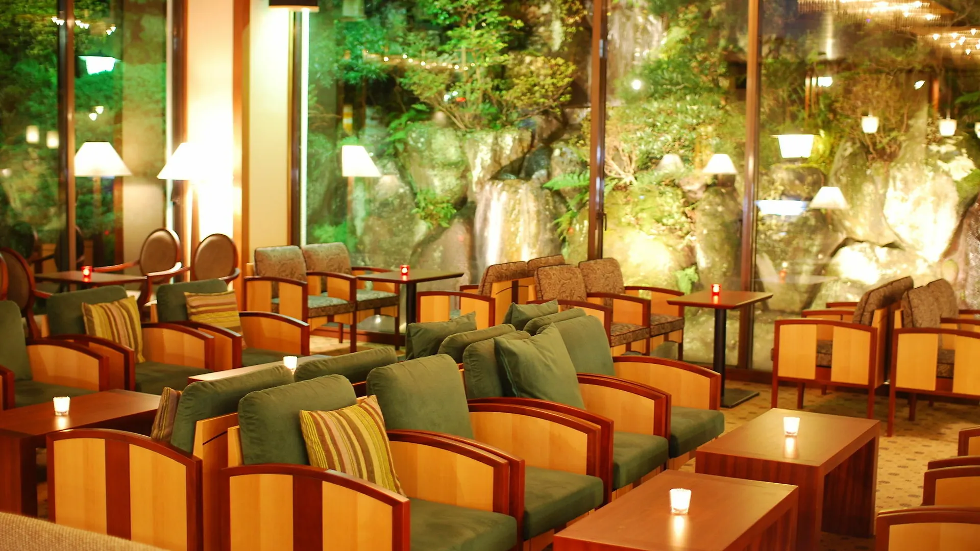**** Ryokan Hotel Okada Hakone Japão